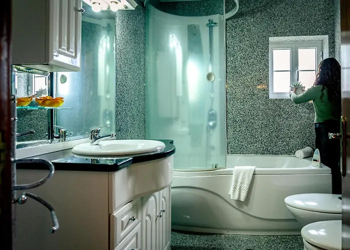 Casa Da Roseira Tatil Evi Angra do Heroísmo